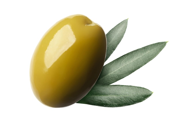 Photo close up of olives with olive leaves isolated on white