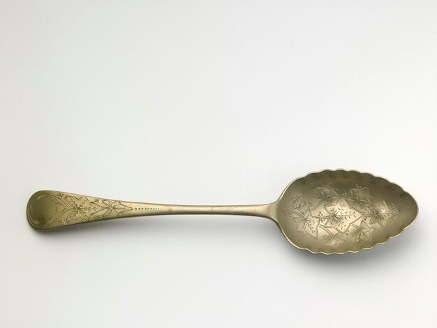 Photo close-up of spoon on white background