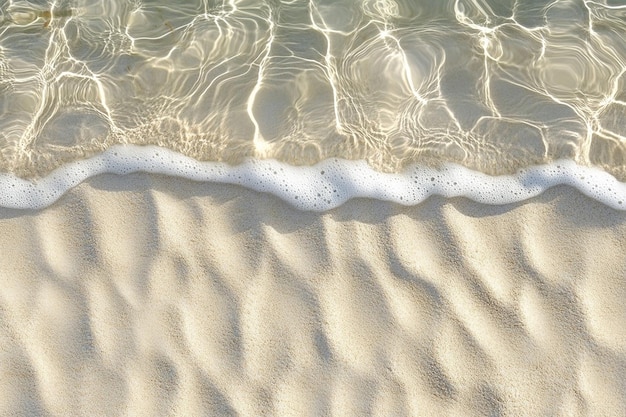 Photo a close up of the waters surface with a wave in the middle