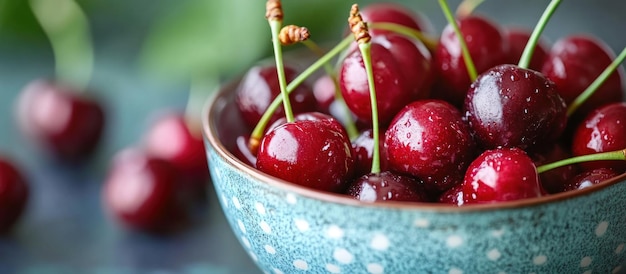 Photo closeup of cherries in a bowl