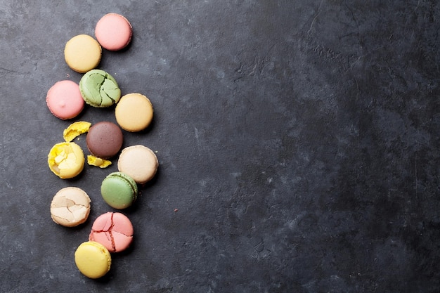 Colorful macaroons Sweet macarons