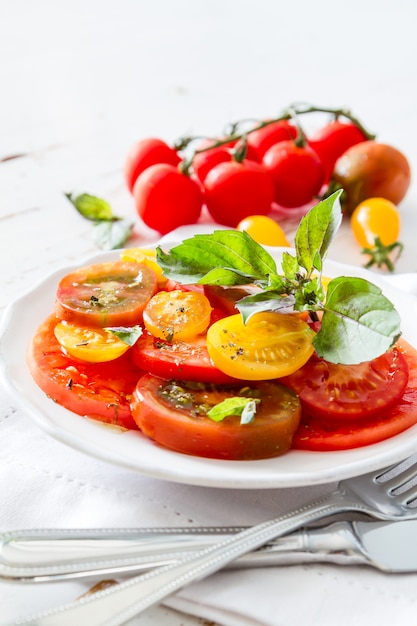 Colorful tomato salad basil 