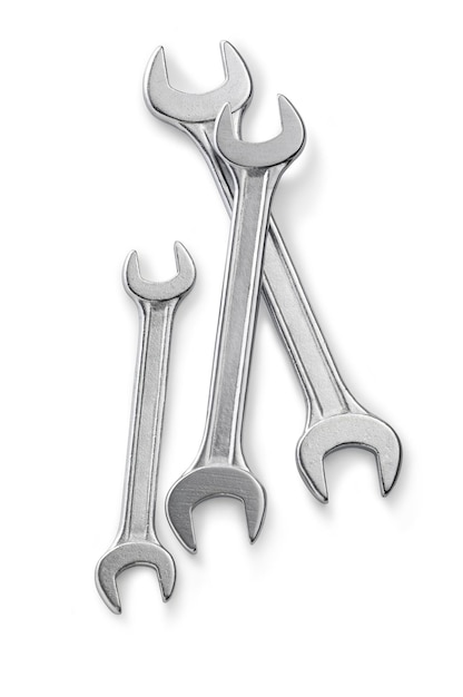 Photo a combination openended and boxended wrench isolated on white background maintenance concept