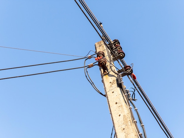 The complex electric wire on the concrete pole