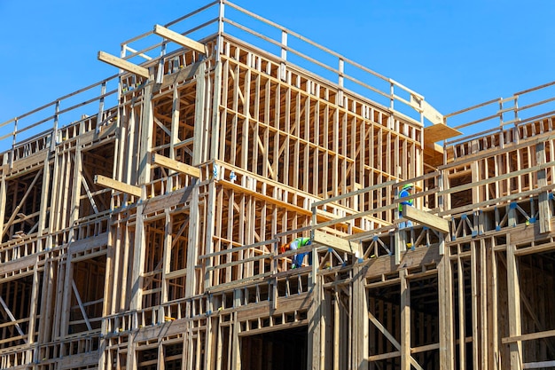 Construction framing in wood buildings and houses