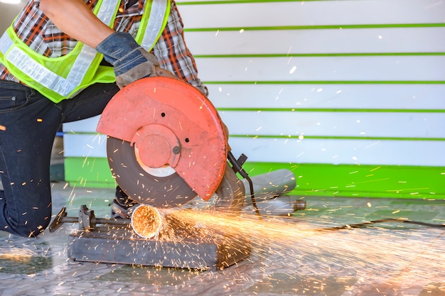 Construction workers are using steel cutters. For use in construction