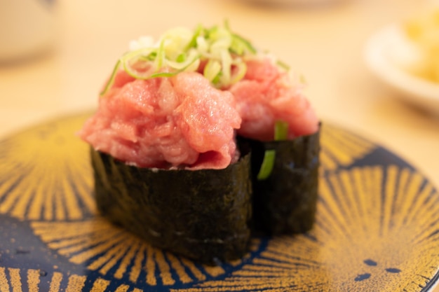 Conveyor belt sushi Negitoro warship tuna