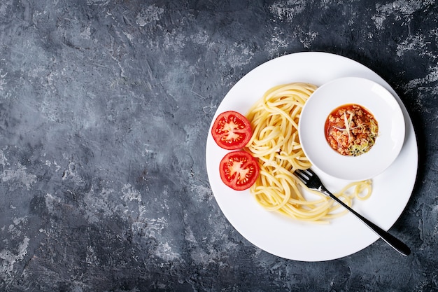 Cooked spaghetti bolognese