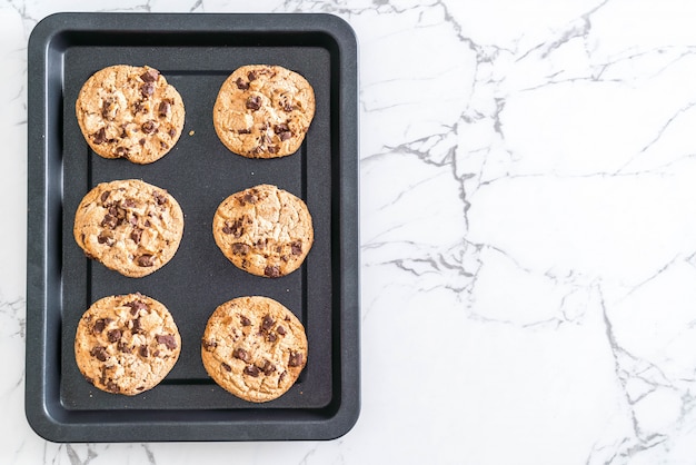 cookies with dark chocolate chips