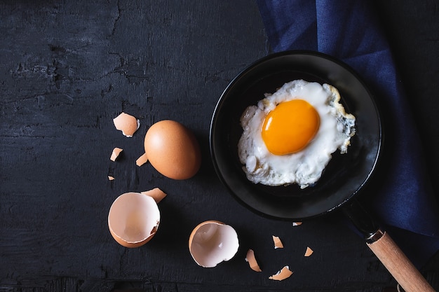 Cooking Fried egg In the pan