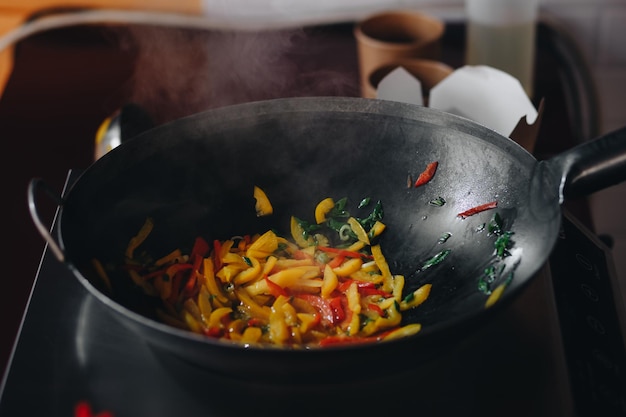 Cooking Japanese noodles with chicken