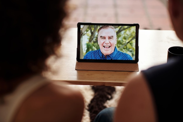 Couple Video Calling Best Friend