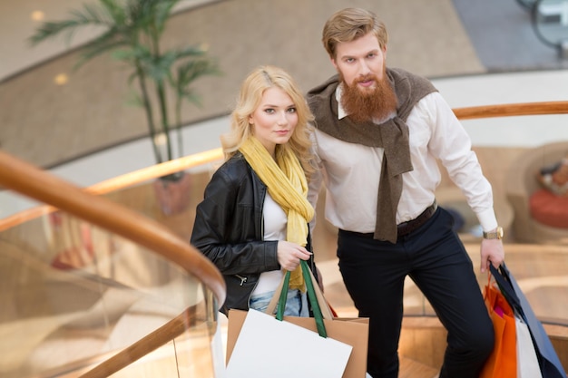 Couple with shopping bags