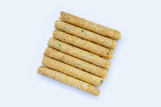 Crispy egg rolls with seaweed