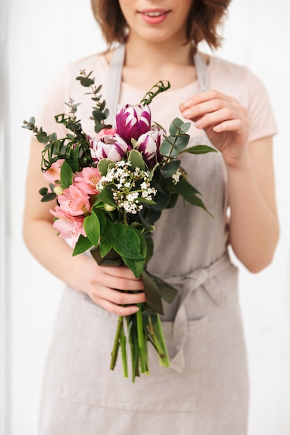 Cropped photo of florist woman