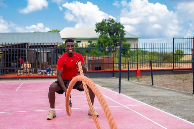 Crossfit nigerian guy training at the gym