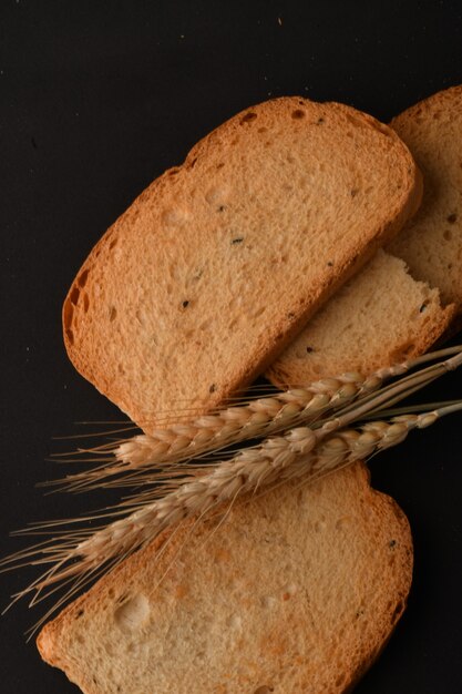 Photo crunchy rusk or toast for healthy life