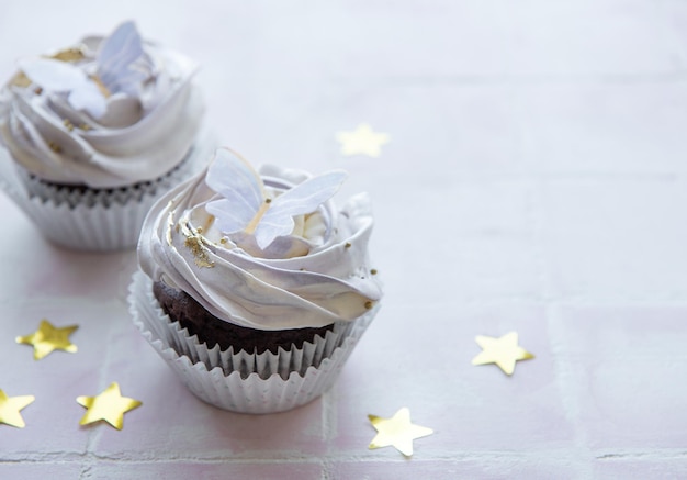 Cupcakes with butterfly decorations