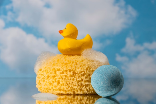 Photo cute rubber duck still life