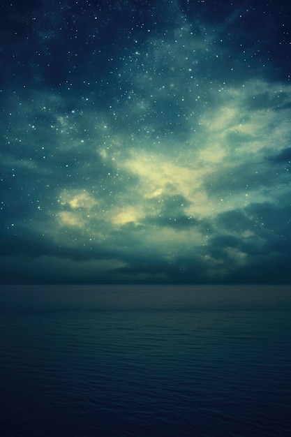 A dark ocean horizon picture