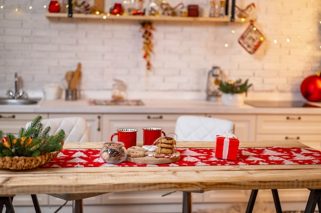 Decorate the kitchen interior with Christmas decor