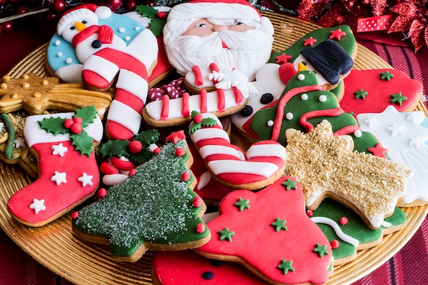 Decorated Christmas cookies 