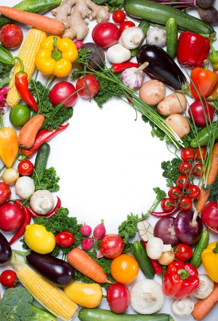 Decorative pattern of fresh vegetables.