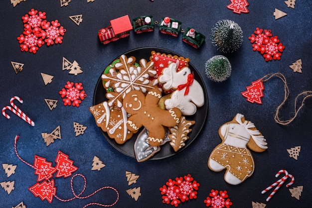 Delicious gingerbread cookies with honey ginger and cinnamon