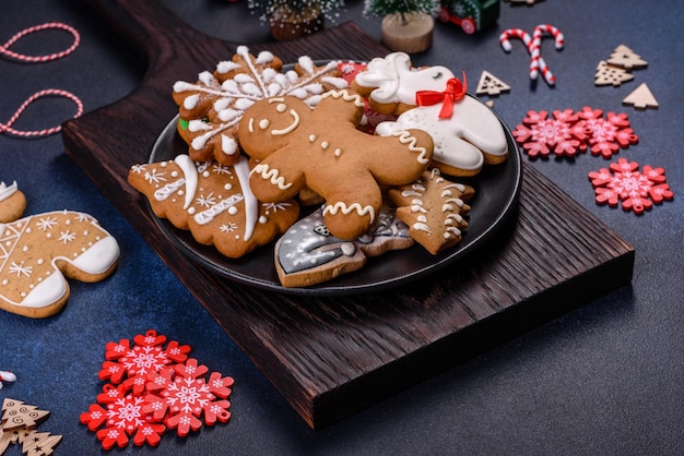 Delicious gingerbread cookies with honey ginger and cinnamon