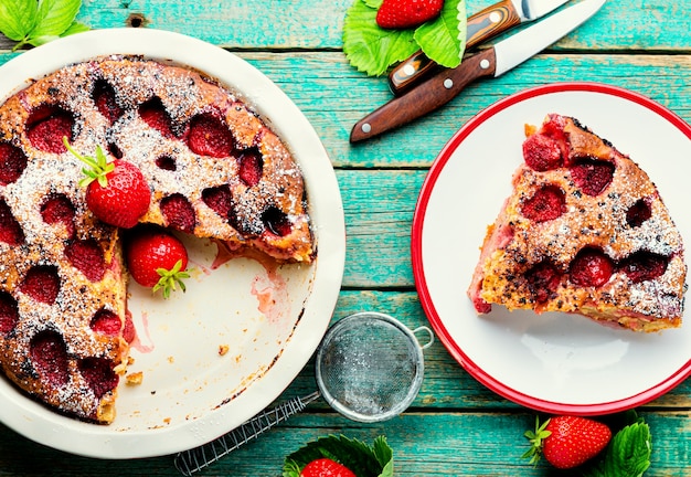 Delicious homemade pie with strawberries.Summer fruit dessert.