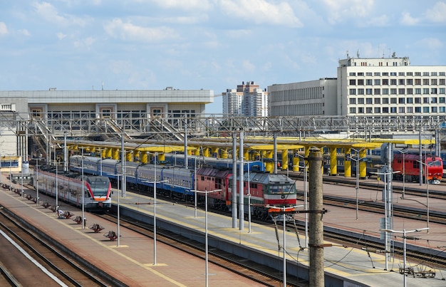 Departure of trains to the train station in the city.