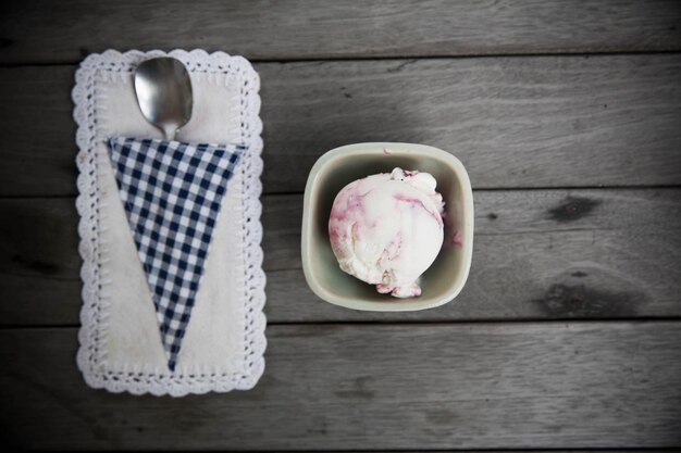 Photo directly above shot of ice cream on table