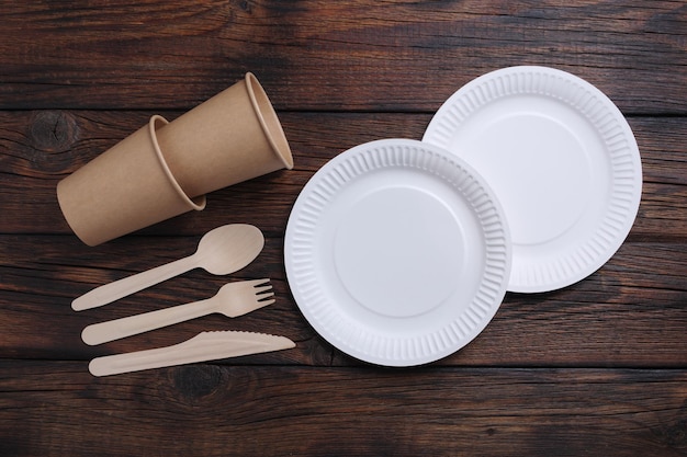 Disposable tableware and cutlery