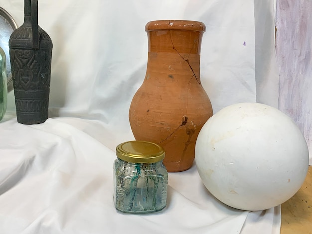 Drawing lessons from nature drawing utensils art school exam model bottles on the table