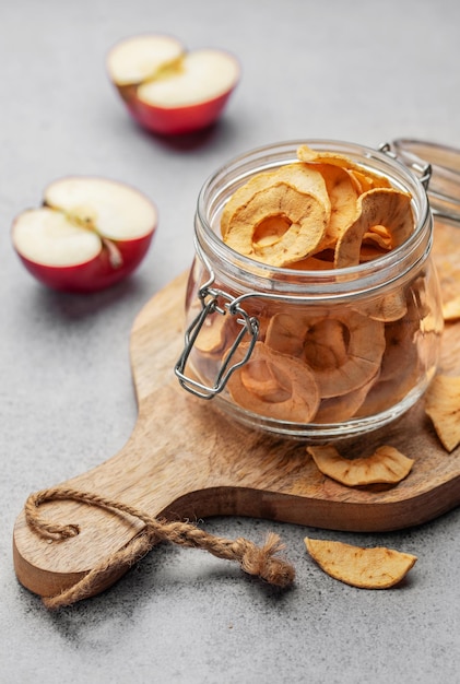 Dried apple chips