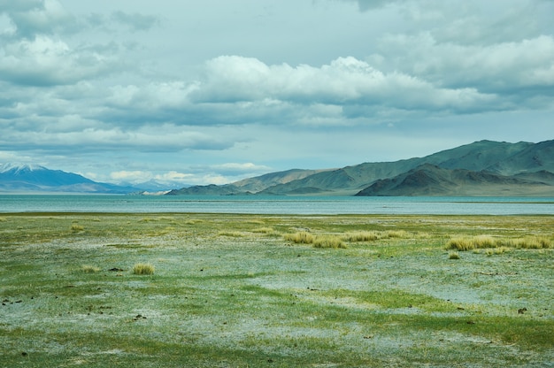 Driving up to Dorbot pass from Ulan-Baishint. Bayan-Olgii Province in western Mongolia.