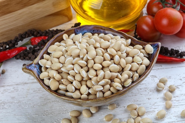 Dry white beans