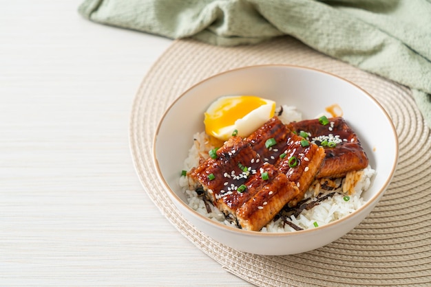 Eel rice bowl or unagi rice bowl