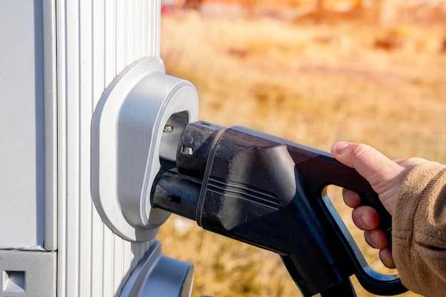 Electric vehicle charging station Time to recharge