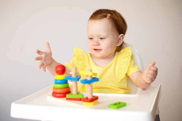 Emotional cute Baby is playing Infant learning and development Wooden ecofriendly educational toys Montessori system