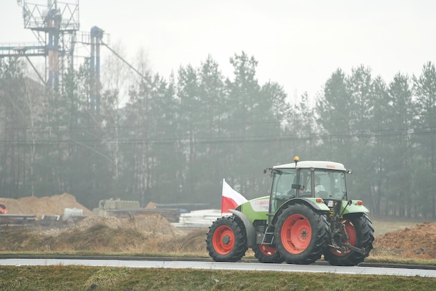 Europe Poland February 9 2024 Farmers in Poland block highways with tractors The strike affects traffic and trade across Europe Protest against cheap imports and environmental regulations