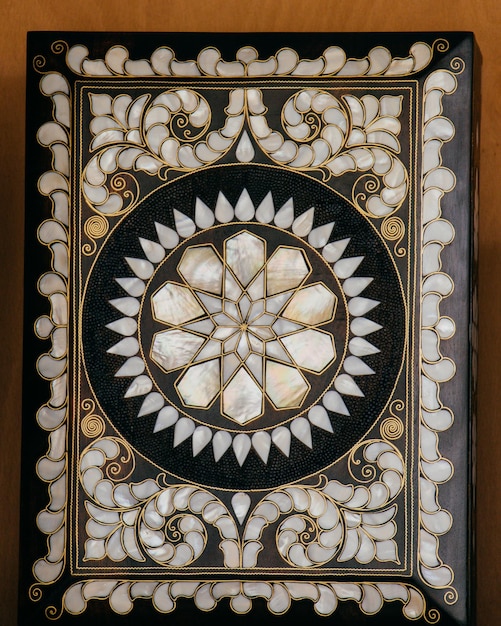 Example of Mother of Pearl inlays