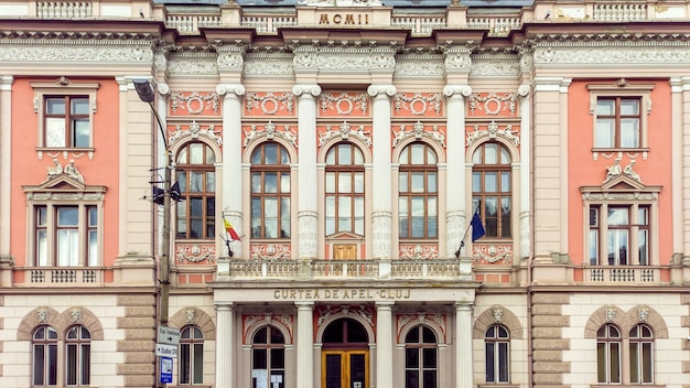 Photo facade of the court of appeal in cluj-napoca, romania