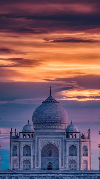 Facade view of taj mahal agnst the sky