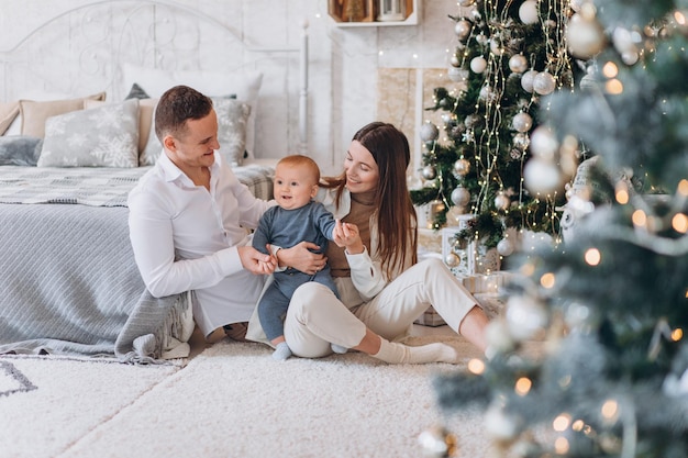 family celebrating new year