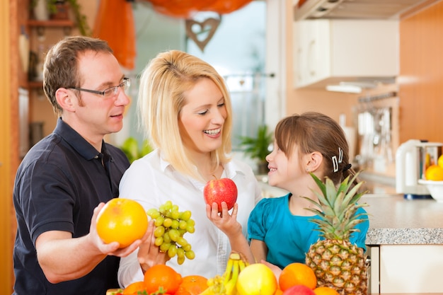 Family and healthy nutrition