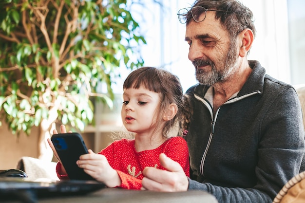 Family using mobile