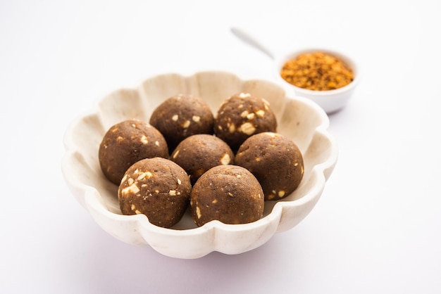 Fenugreek or methi ke Laddu laddo or laddoo or sweet mithai balls for boosting immunity in winters