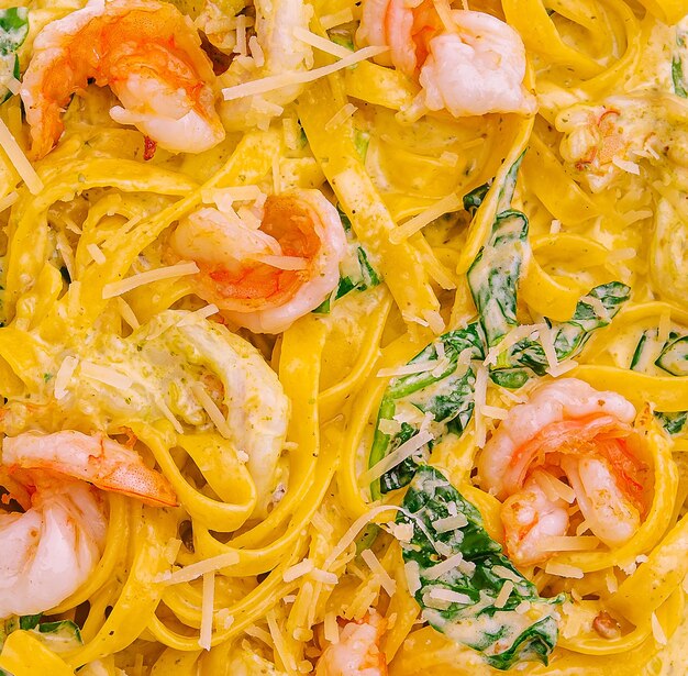 Fettuccine alfredo with shrimp top view