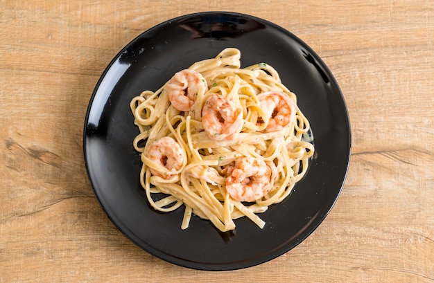 fettuccini pasta with shrimp